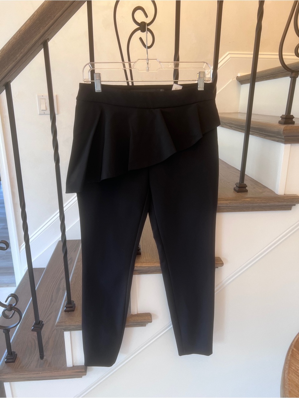 ZARA Woman Studio Black Peplum Ruffle Ankle Zip Dress Pants – Size Medium